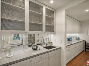 401 Ocean Avenue 2, Santa Monica CA 90402