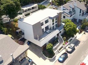 3539 Alana Drive, Sherman Oaks CA 91403