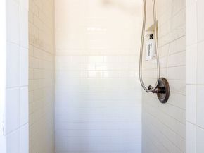 13130 Crewe Street, North Hollywood CA 91605