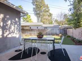 13130 Crewe Street, North Hollywood CA 91605