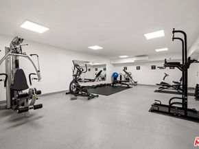 960 LARRABEE Street 116, West Hollywood CA 90069