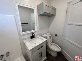 1233 14th Street, Santa Monica CA 90404