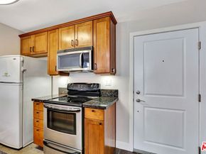 10982 Roebling Avenue 434, Los Angeles CA 90024