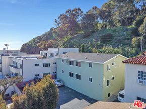 153 W Channel Road, Santa Monica CA 90402