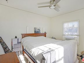 153 W Channel Road, Santa Monica CA 90402