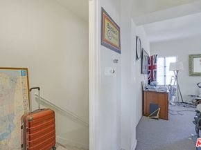 153 W Channel Road, Santa Monica CA 90402