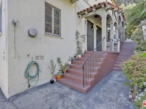 153 W Channel Road, Santa Monica CA 90402