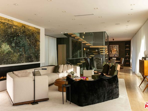 815 N Tigertail Road, Los Angeles CA 90049