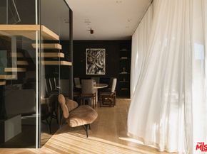 815 N Tigertail Road, Los Angeles CA 90049