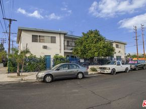 5905 Whitnall Highway, North Hollywood CA 91601