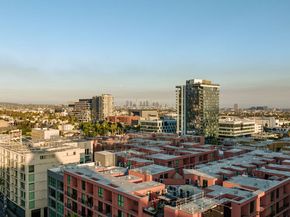 6250 Hollywood Boulevard 14A, Los Angeles CA 90028