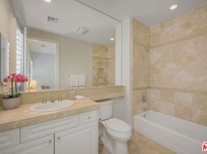 25420 Prado De Azul, Calabasas CA 91302