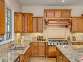 25420 Prado De Azul, Calabasas CA 91302