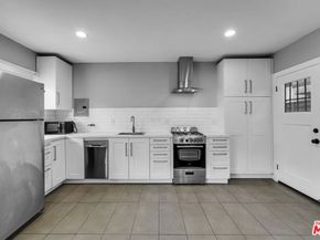 2122 20th Street, Santa Monica CA 90405