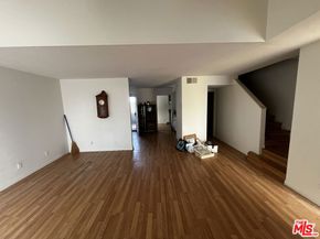 1044 20th Street 11, Santa Monica CA 90403