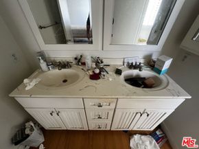 1044 20th Street 11, Santa Monica CA 90403