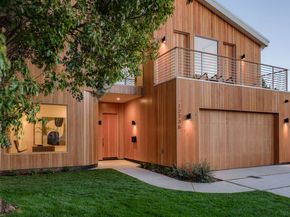 12736 Dewey Street, Los Angeles CA 90066