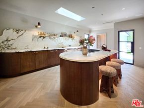2288 Coldwater Canyon Drive, Beverly Hills CA 90210