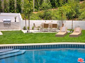 2288 Coldwater Canyon Drive, Beverly Hills CA 90210