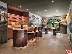 2288 Coldwater Canyon Drive, Beverly Hills CA 90210