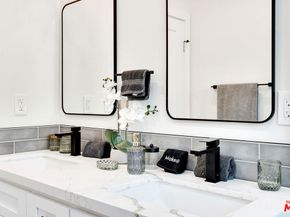 6116 S La Cienega Boulevard, Los Angeles CA 90056