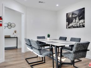 6116 S La Cienega Boulevard, Los Angeles CA 90056