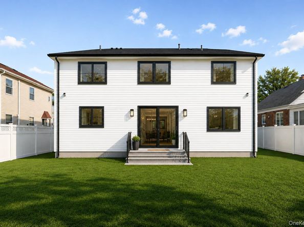 101 Home Street, Bellmore NY 11710