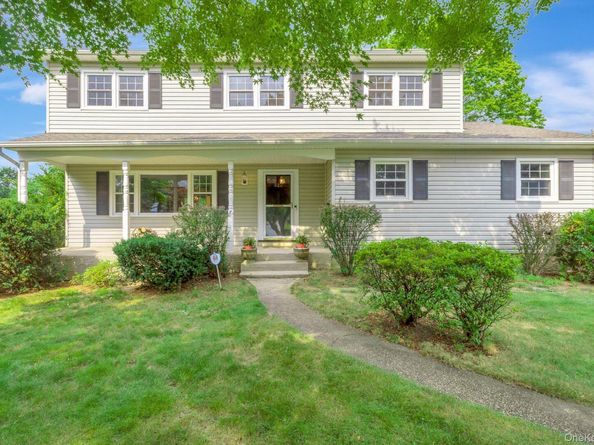 322 2nd Avenue, Saint James NY 11780