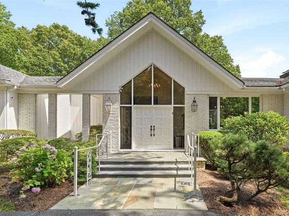 8 Palma Drive, Harrison NY 10528