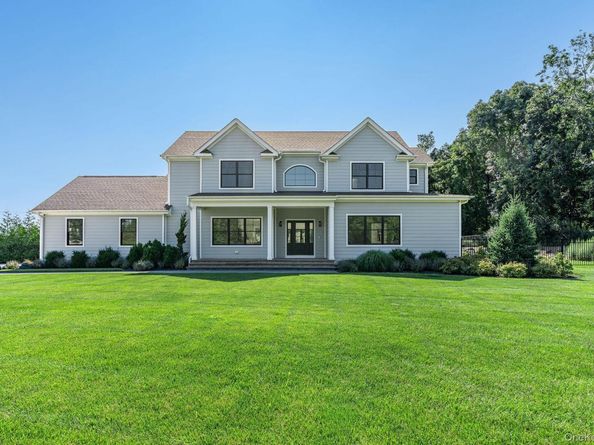 2790 Stanley Road, Mattituck NY 11952