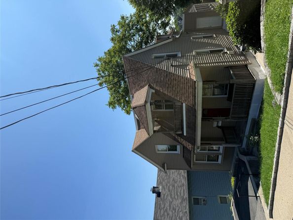 394 Upland Avenue, Yonkers NY 10703