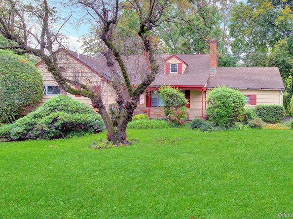 6 Soundview Road, Glen Cove NY 11542