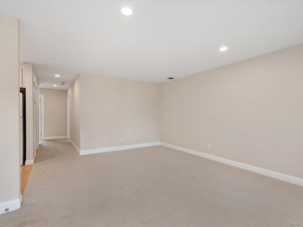 991 Madeira Boulevard, Melville NY 11747