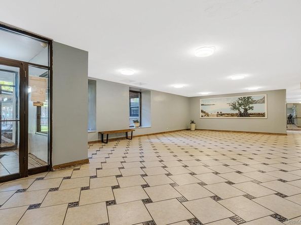 1275 E 51st Street 4L, Brooklyn NY 11234