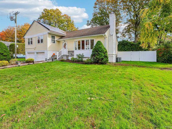 241 Stratton Road, New Rochelle NY 10804