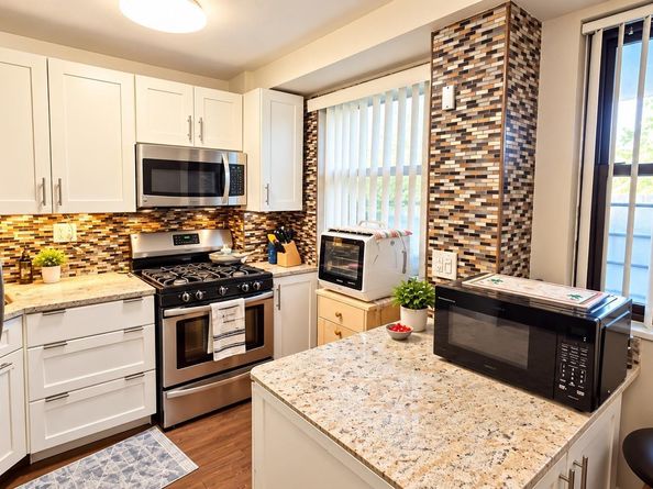 61-15 98th Street Apt 1B, Rego Park NY 11374