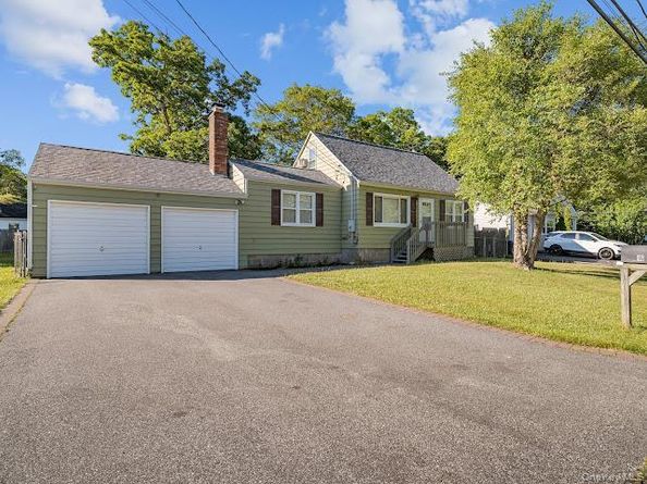 16 Brushwood Drive, Shirley NY 11967