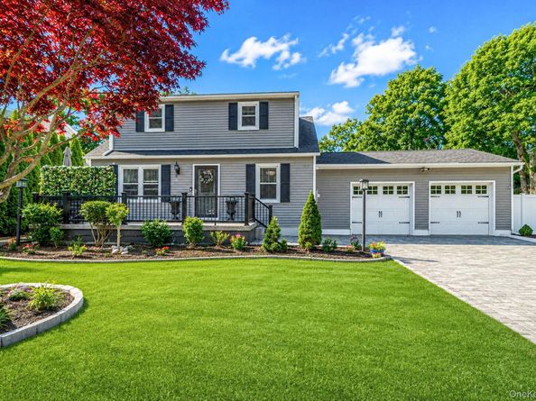 147 Baybright Drive E, Shirley NY 11967