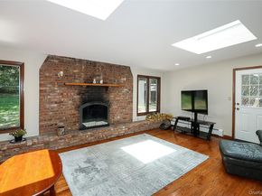 114 Hilldale Road, Albertson NY 11507