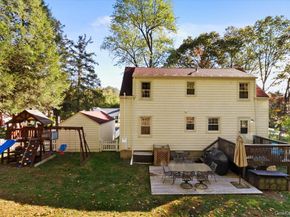 150 Parkview Place, Mount Kisco NY 10549
