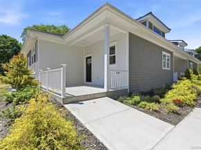19 Montauk Highway 7, Westhampton NY 11977
