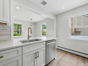 192 Iceland Drive, South Huntington NY 11746