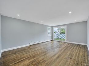 Undisclosed Address #1004080, Valley Stream NY 11580