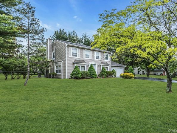 23 Magnet Street, Stony Brook NY 11790