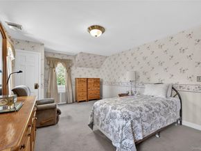 2062 E Webster Street, Merrick NY 11566