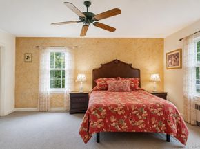 156 Greenway W, Manhasset Hills NY 11040