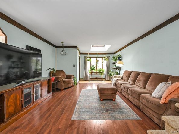 200-10 33rd Avenue, Bayside NY 11361