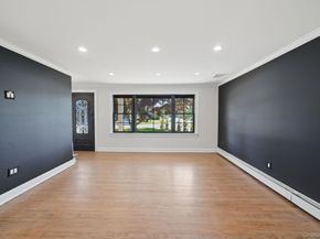 11 Lakewood Avenue, Lake Ronkonkoma NY 11779