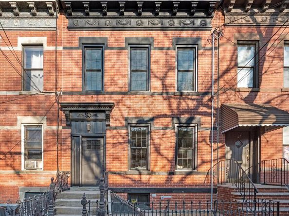 125 Beadel Street, Brooklyn NY 11222