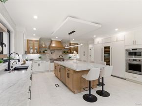 97 Parkway Drive, Roslyn Heights NY 11577